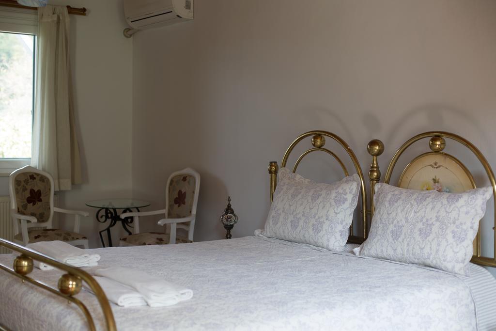 Villa Bosphorus Konak Gümbet Habitación foto
